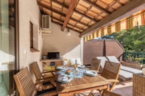 Superb apartment with terrace and pool